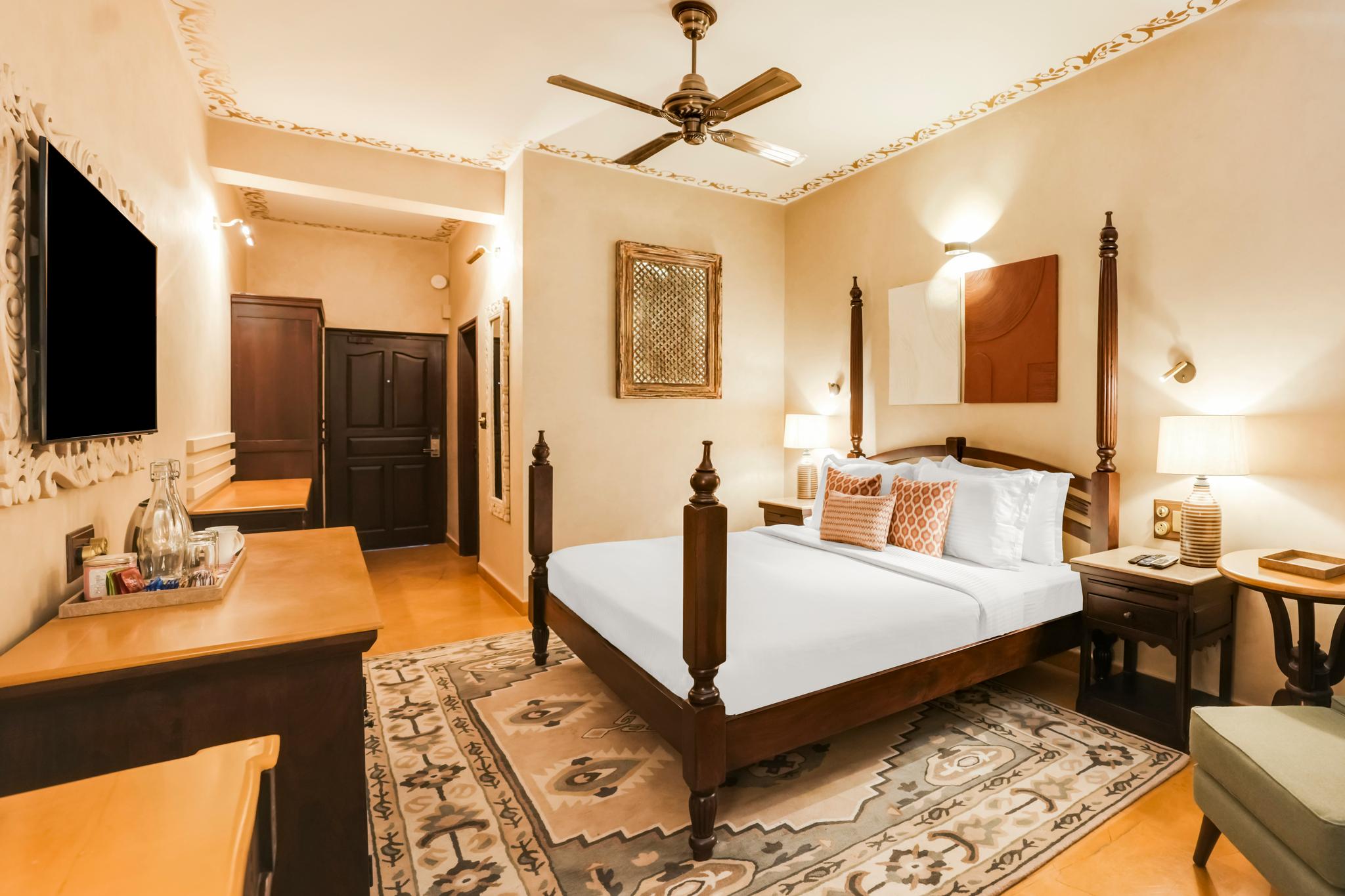 Room at The Tree House Resort, Amer