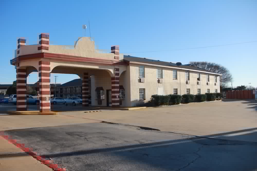 Sherman Inn 8/46