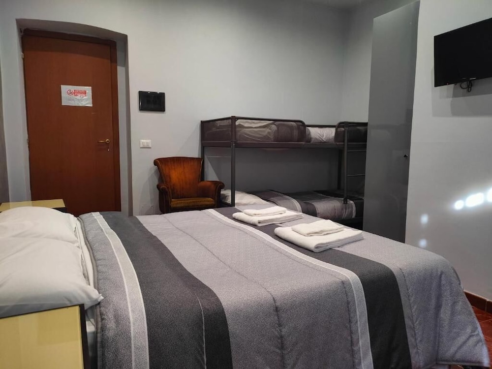 Hotel Convertini 18/55