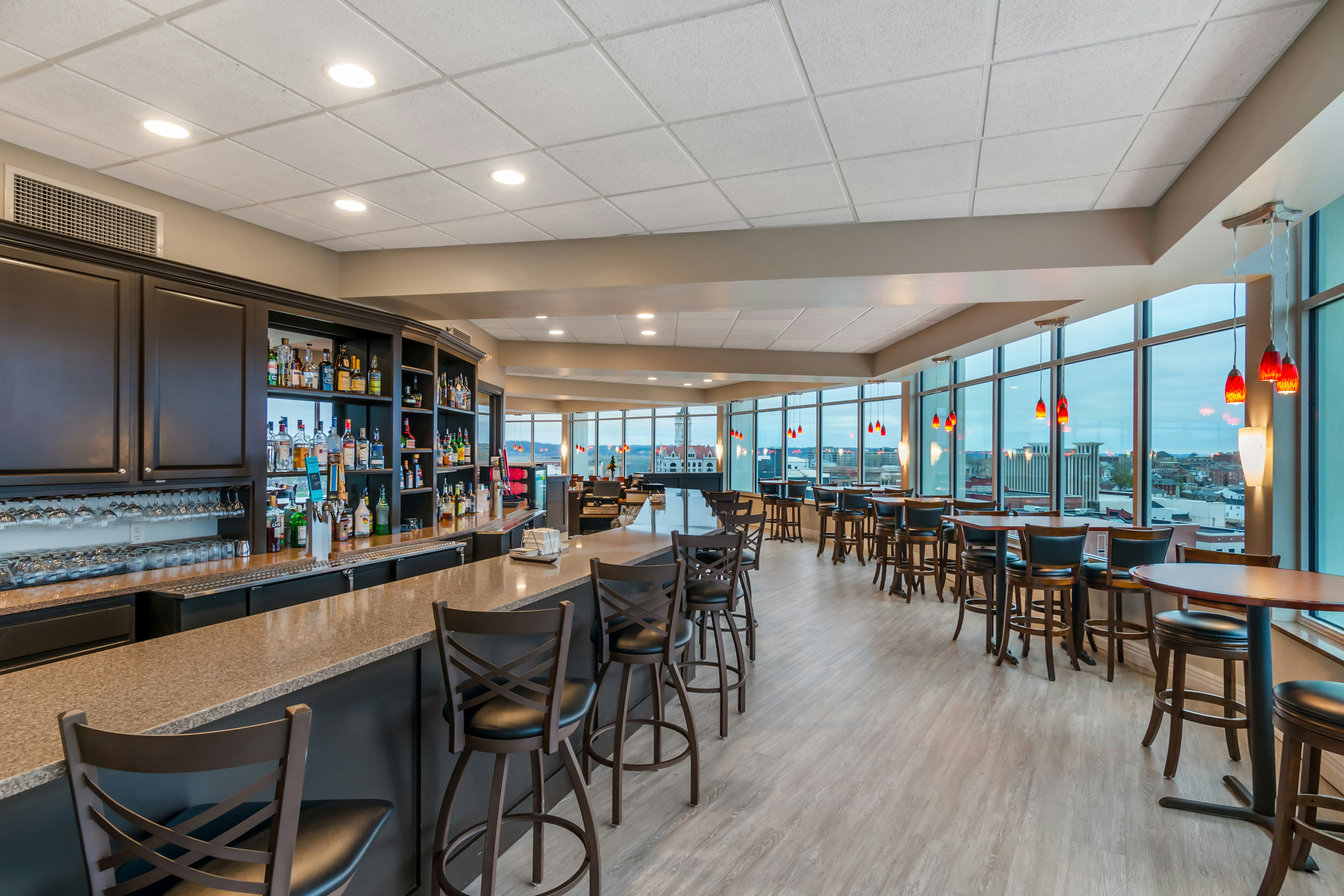 Doubletree By Hilton Jefferson 24/48
