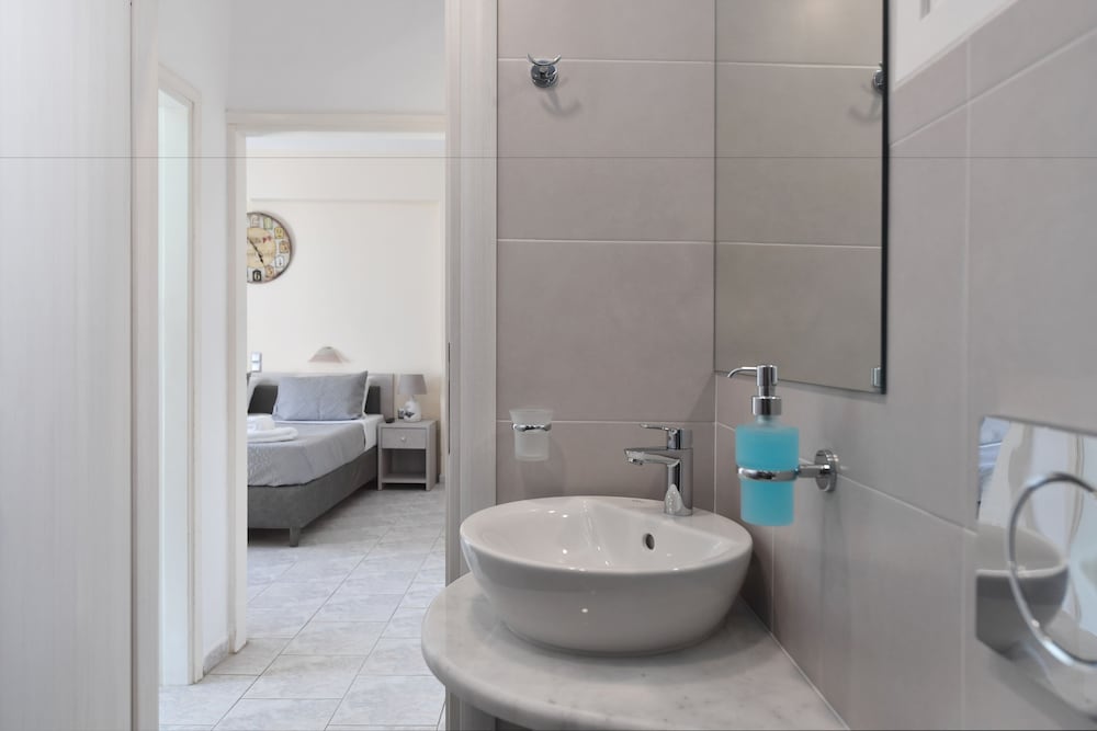 Villa Katerina 48/50