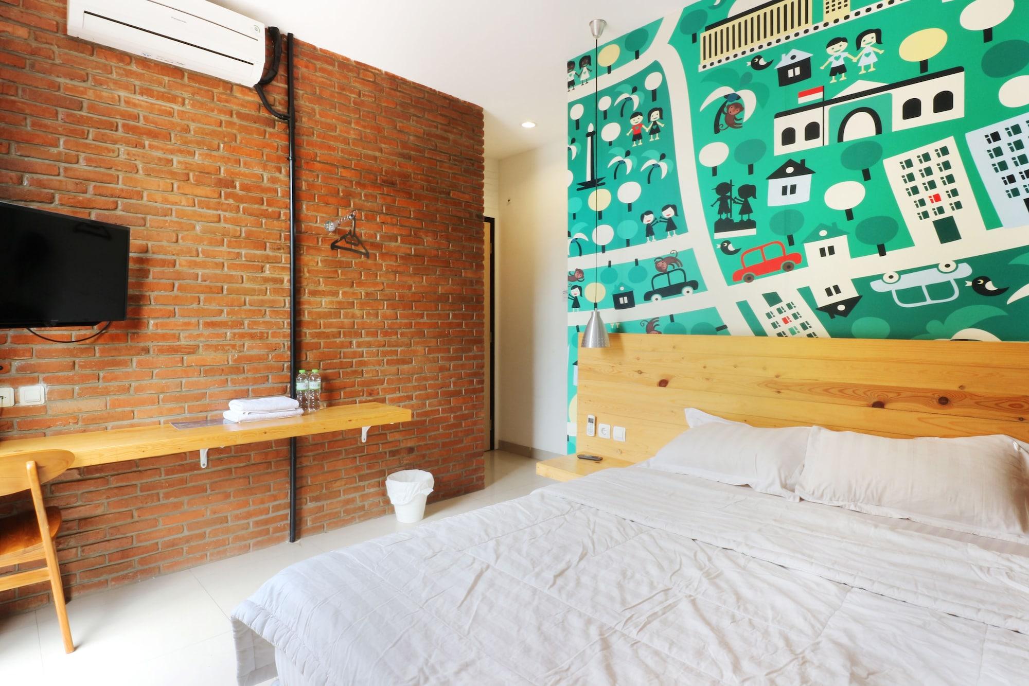 Urbana Homes 5/50