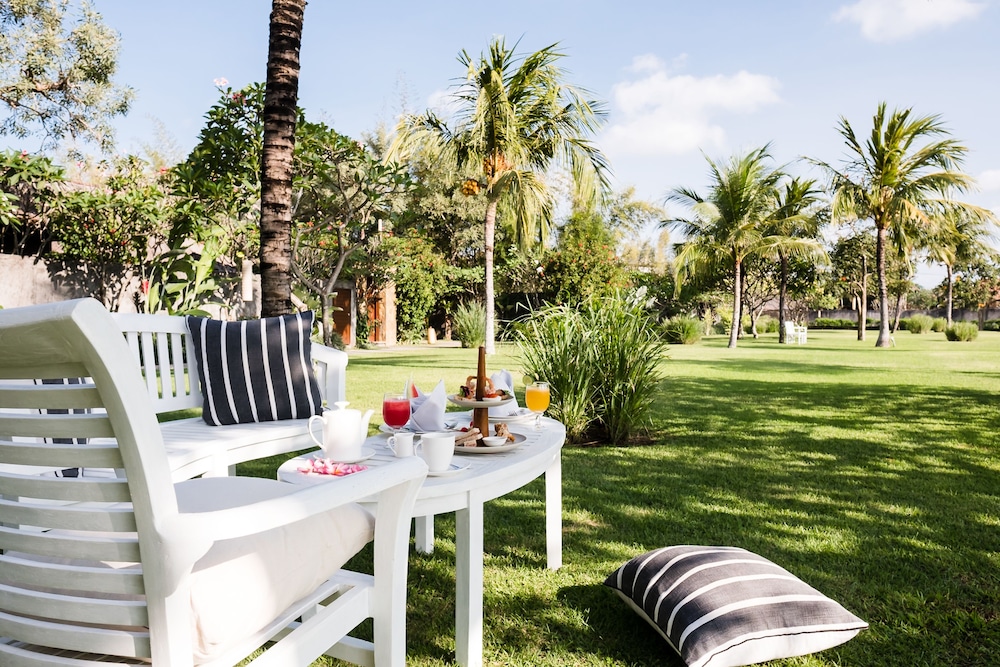 The One Boutique Villa 40/50