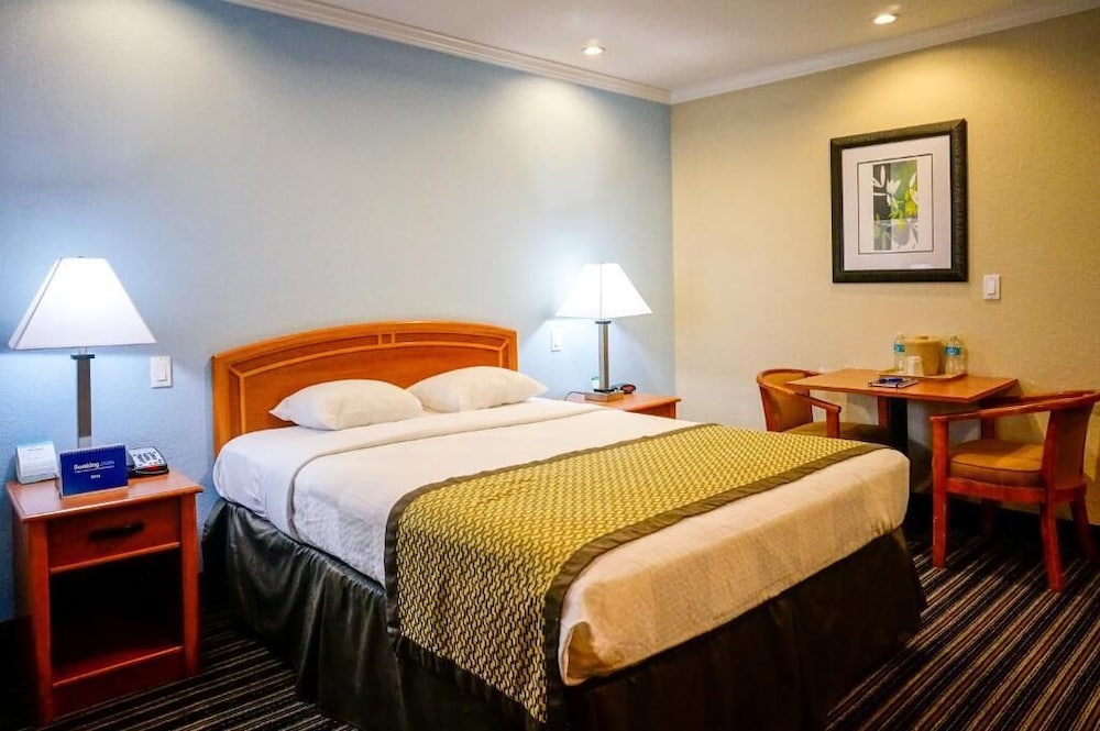 Hotel Parmani 5/26