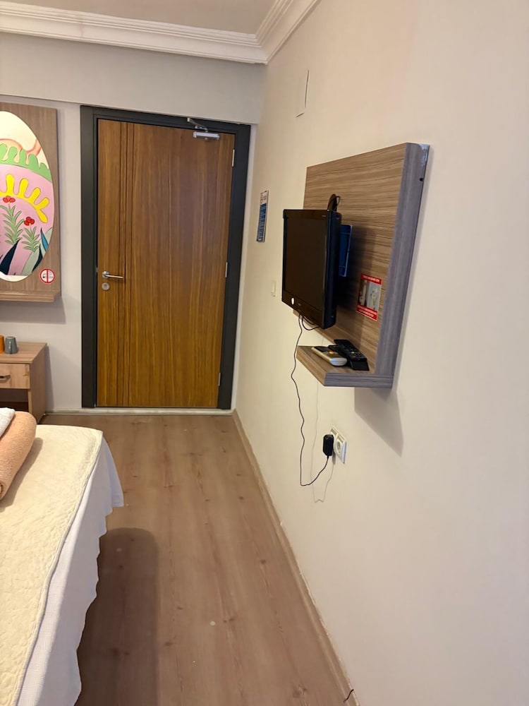 Alida Hotel 9/46