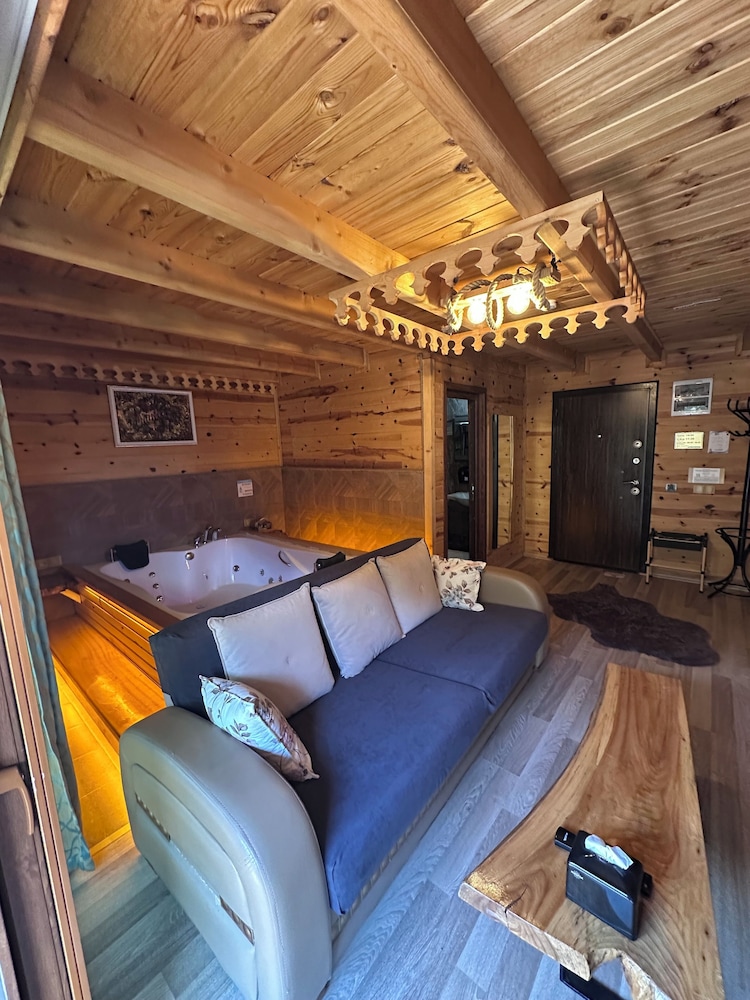 Hira Bungalov 13/49