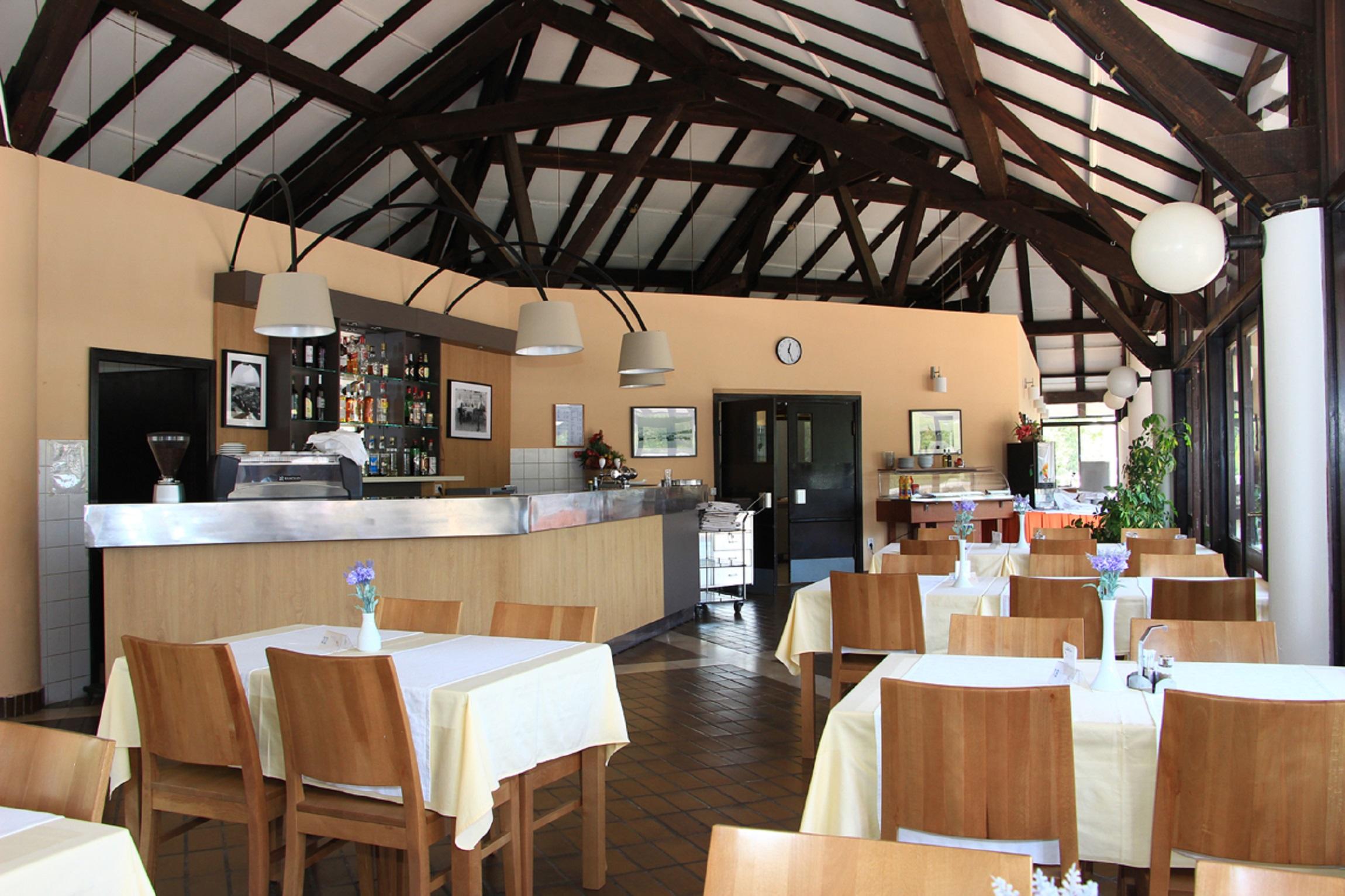 Jezera Village Holiday Resort 2/10