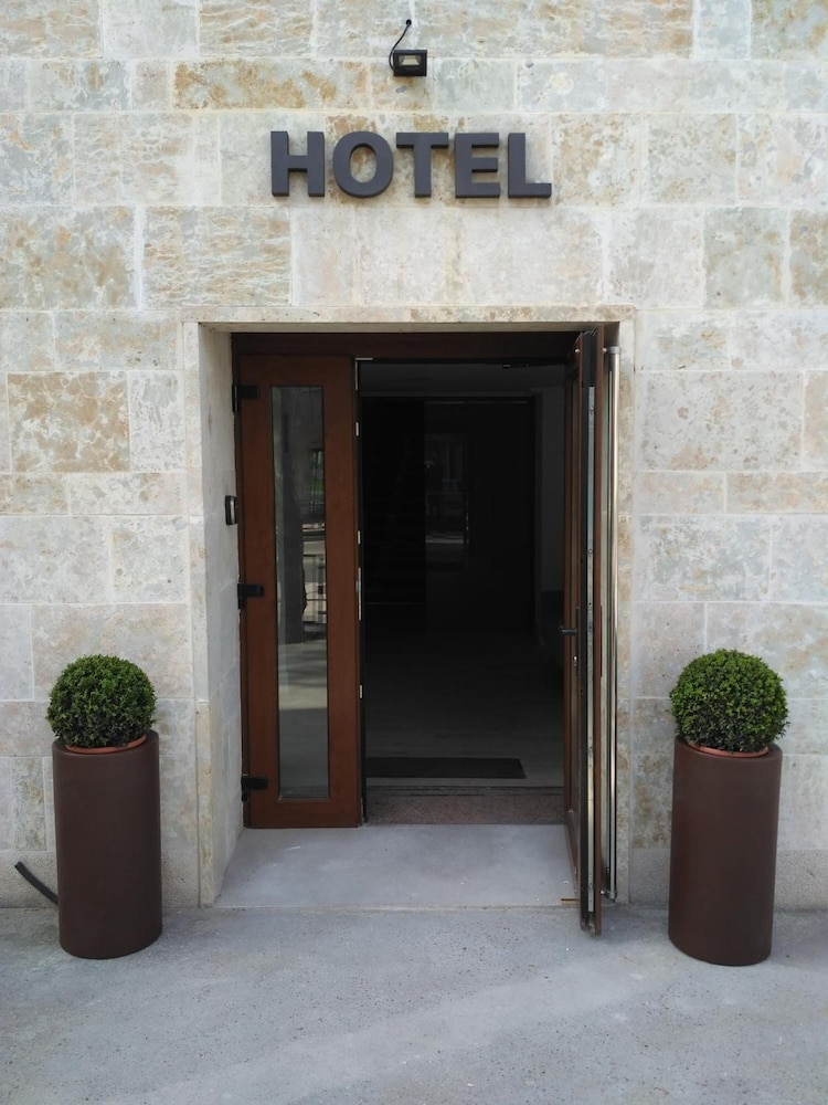 Hotel Puerta Ciudad Rodrigo 6/43