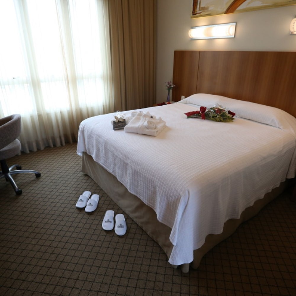 Bourbon Joinville Convention Hotel 55/64
