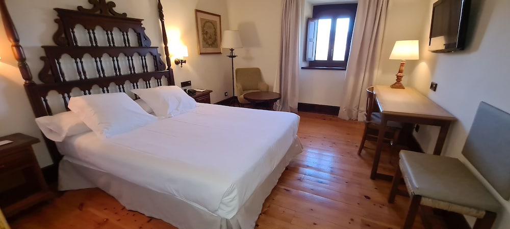 Parador De Gredos 5/49