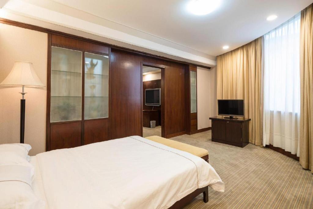 Guangzhou Zhong Hua Hotel 14/32