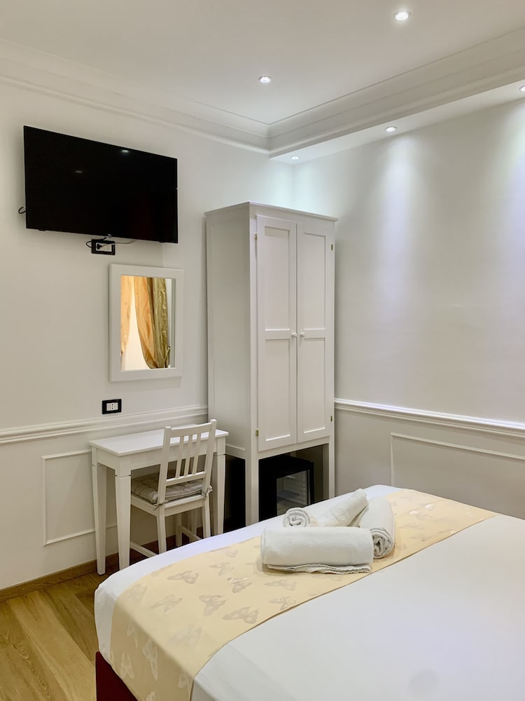 Domus Ester Roma 15/75