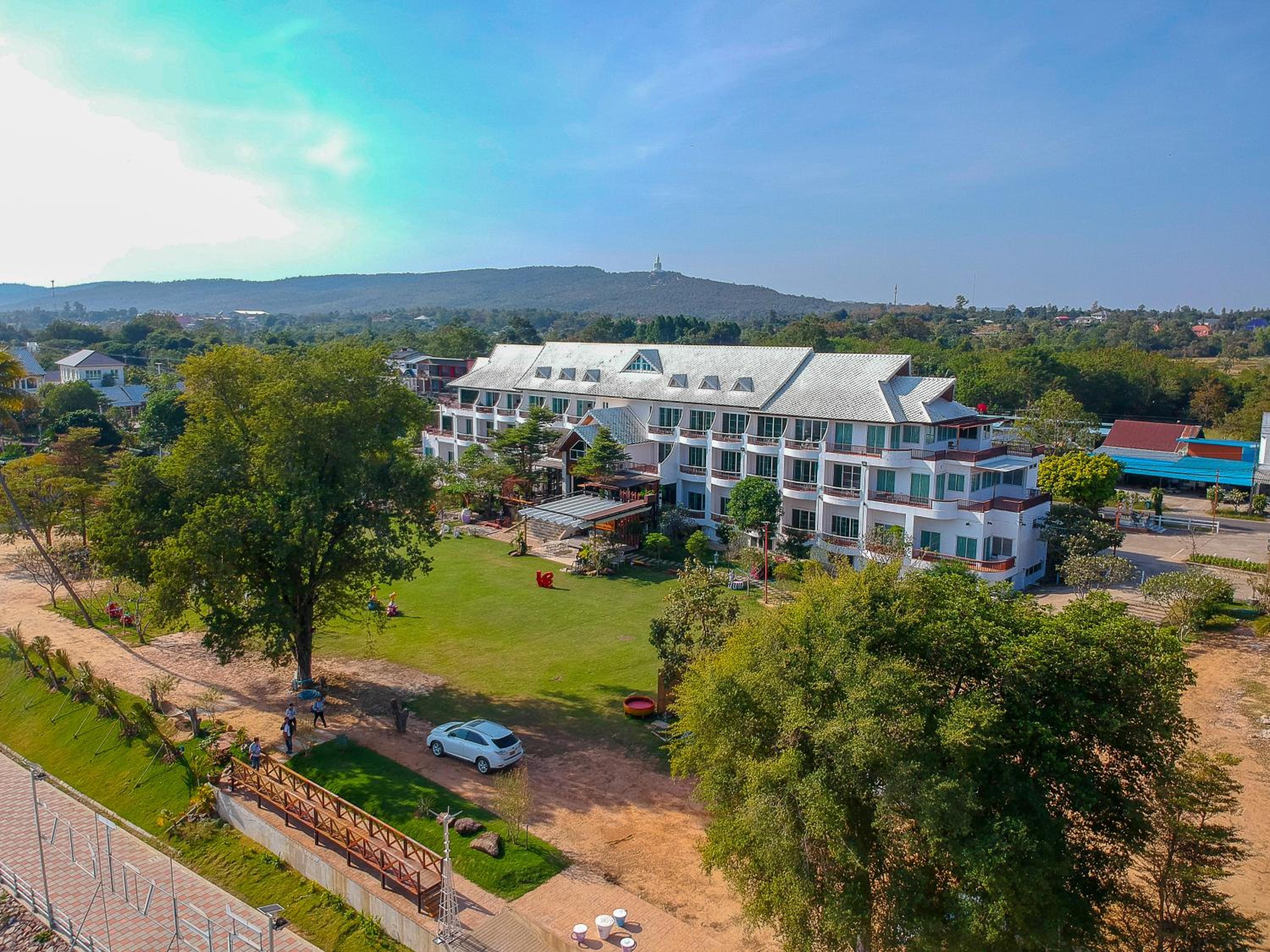 Vieng Khong Hotel 9/100