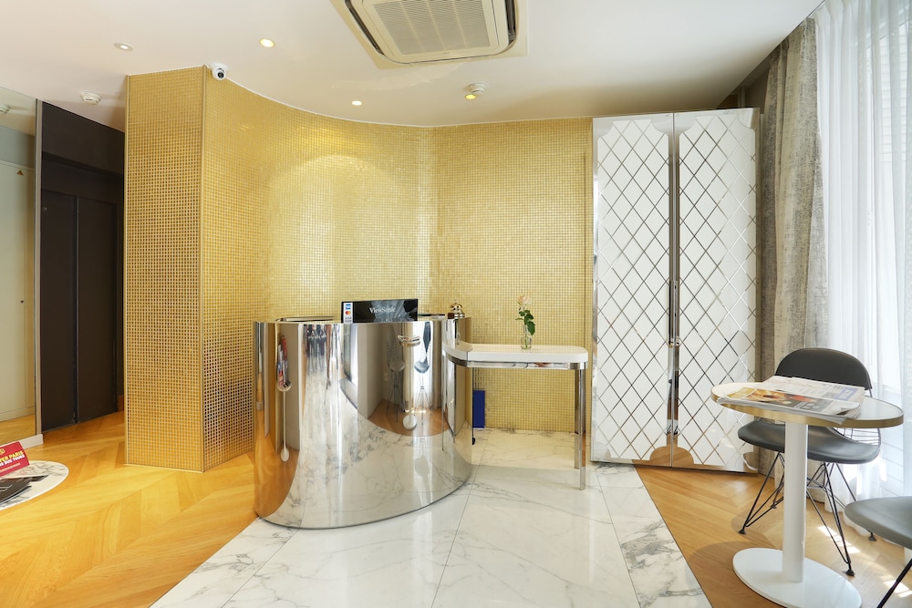 Nouvel Hotel 5/55