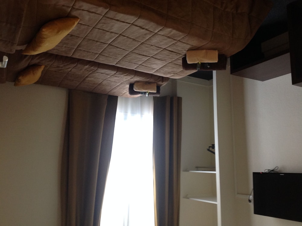 De La Paix Hotel 20/36