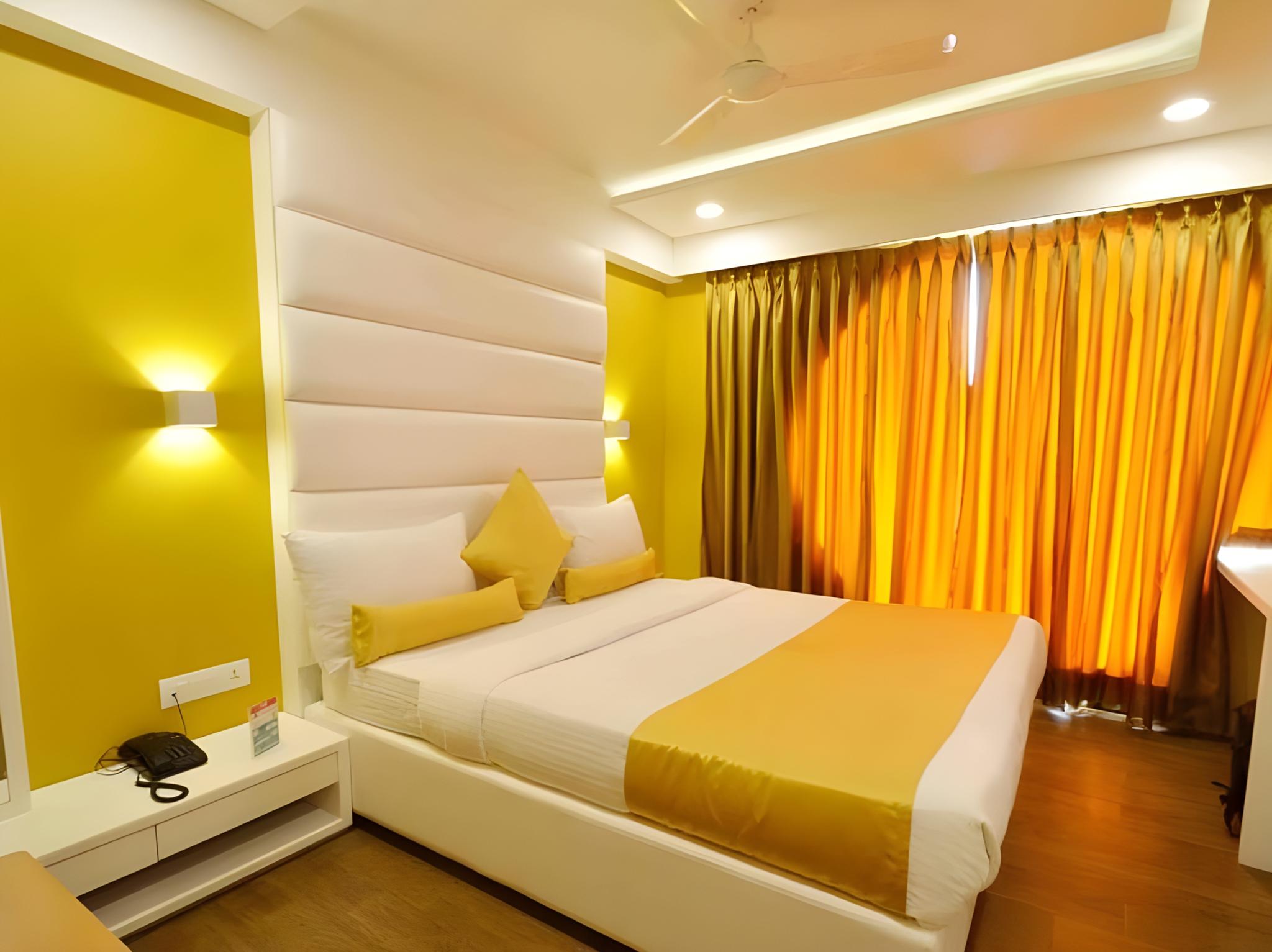 Oyo Rooms Indore Ujjain Road 8/17