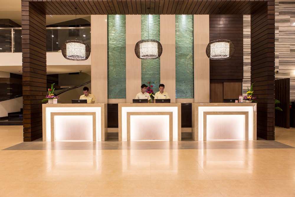 Deevana Plaza Phuket Patong 9/73