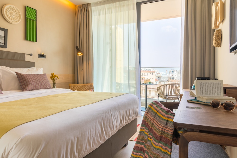 INDIGO HOTEL - Adults Only 19/82