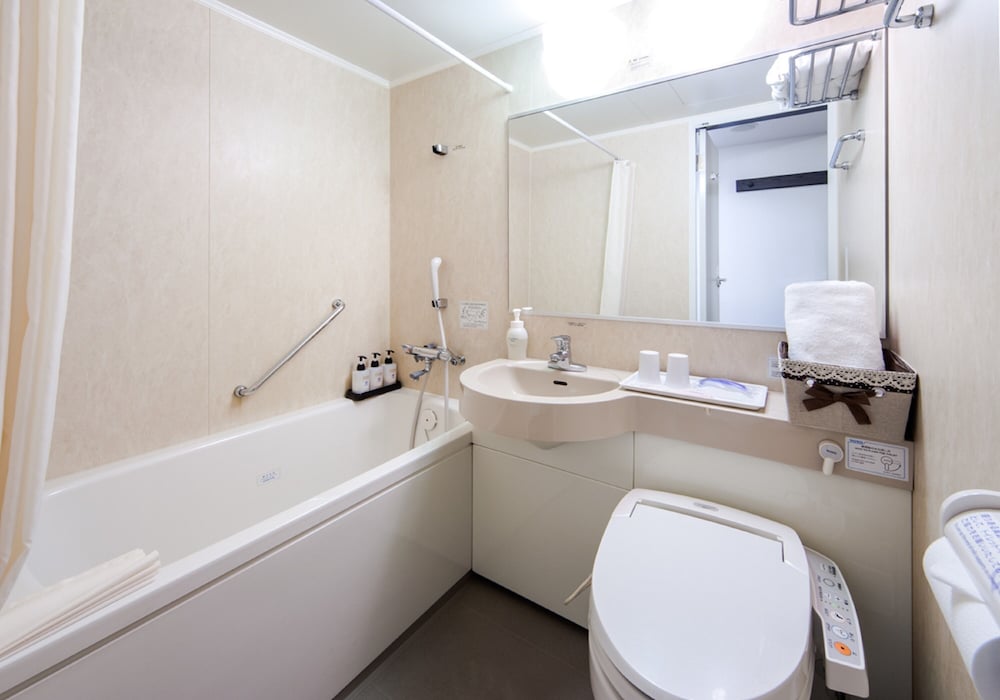 Smile Hotel Premium Kanazawa Higashiguchi Ekimae 45/47