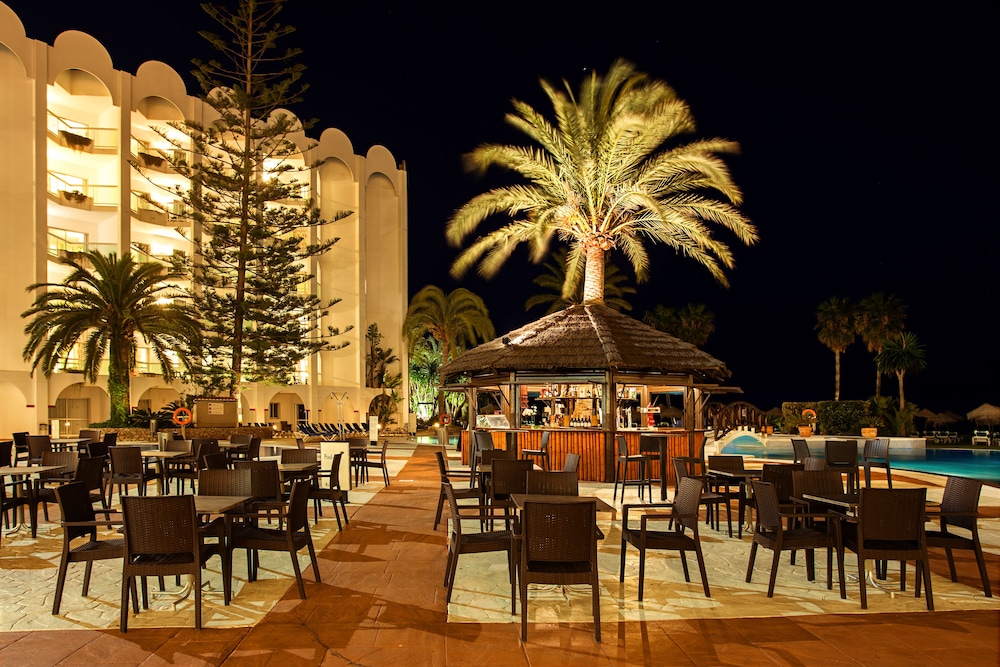 Ona Marinas de Nerja Spa Resort 58/72