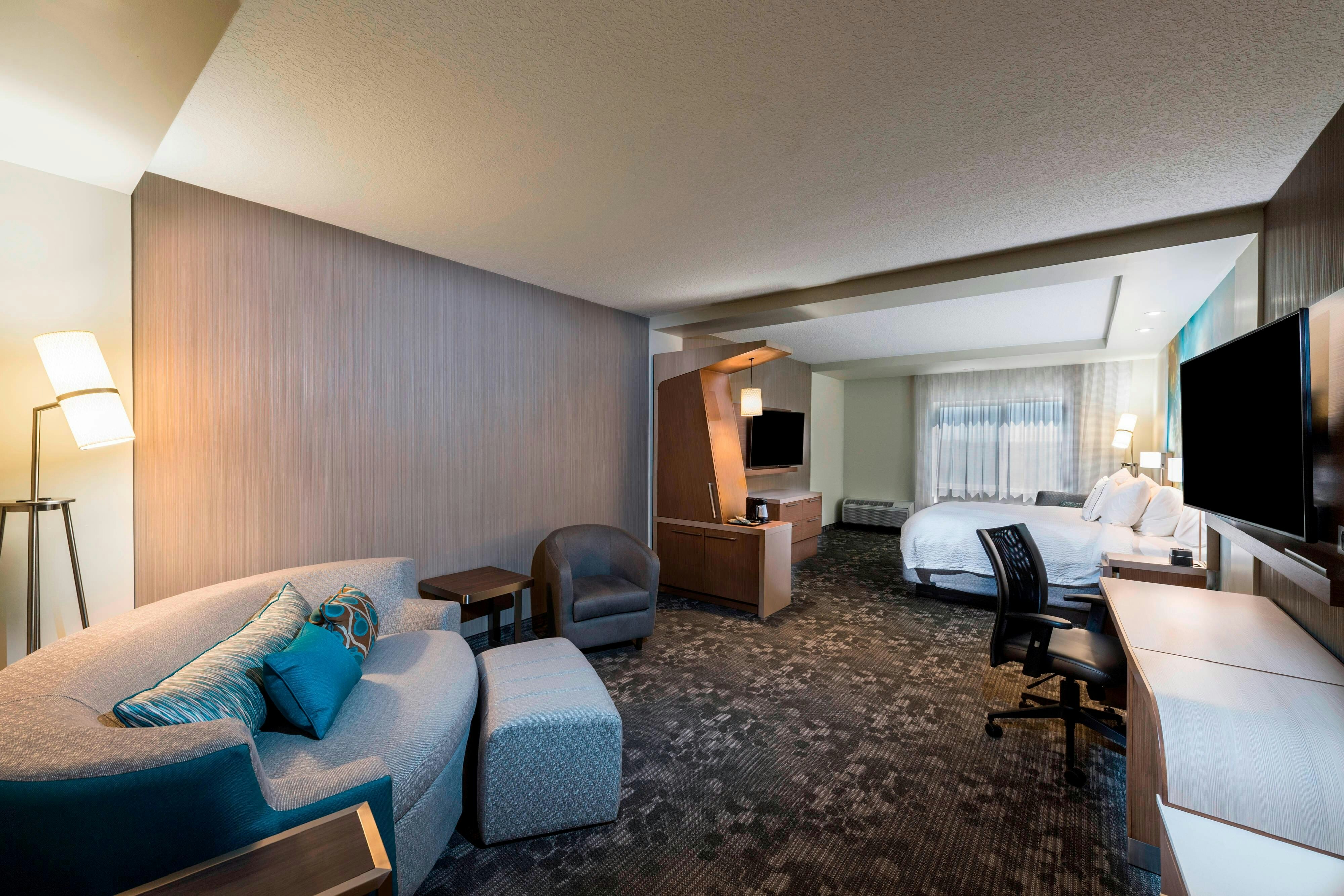 Courtyard By Marriott Tampa Northwest/Veterans Expressway 31/50