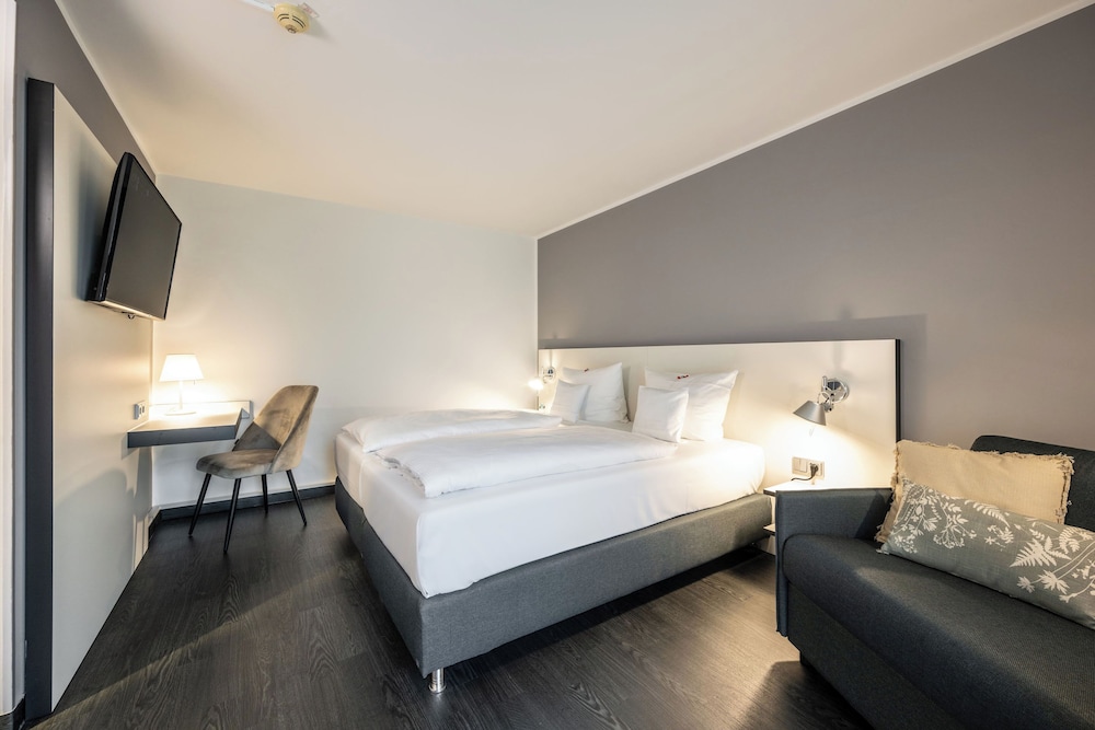 Axxe Motel Kassel Ost 12/50