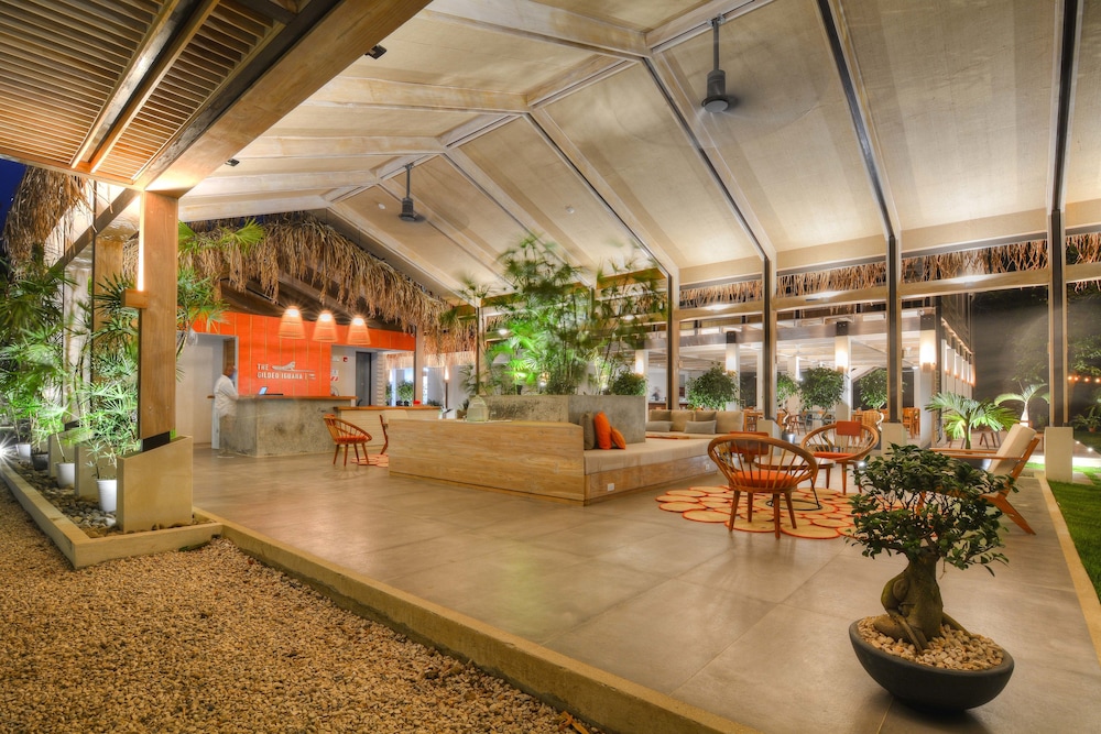 The Gilded Iguana Surf Hotel 9/50