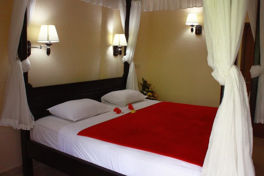 Cendana Resort Spa 19/70