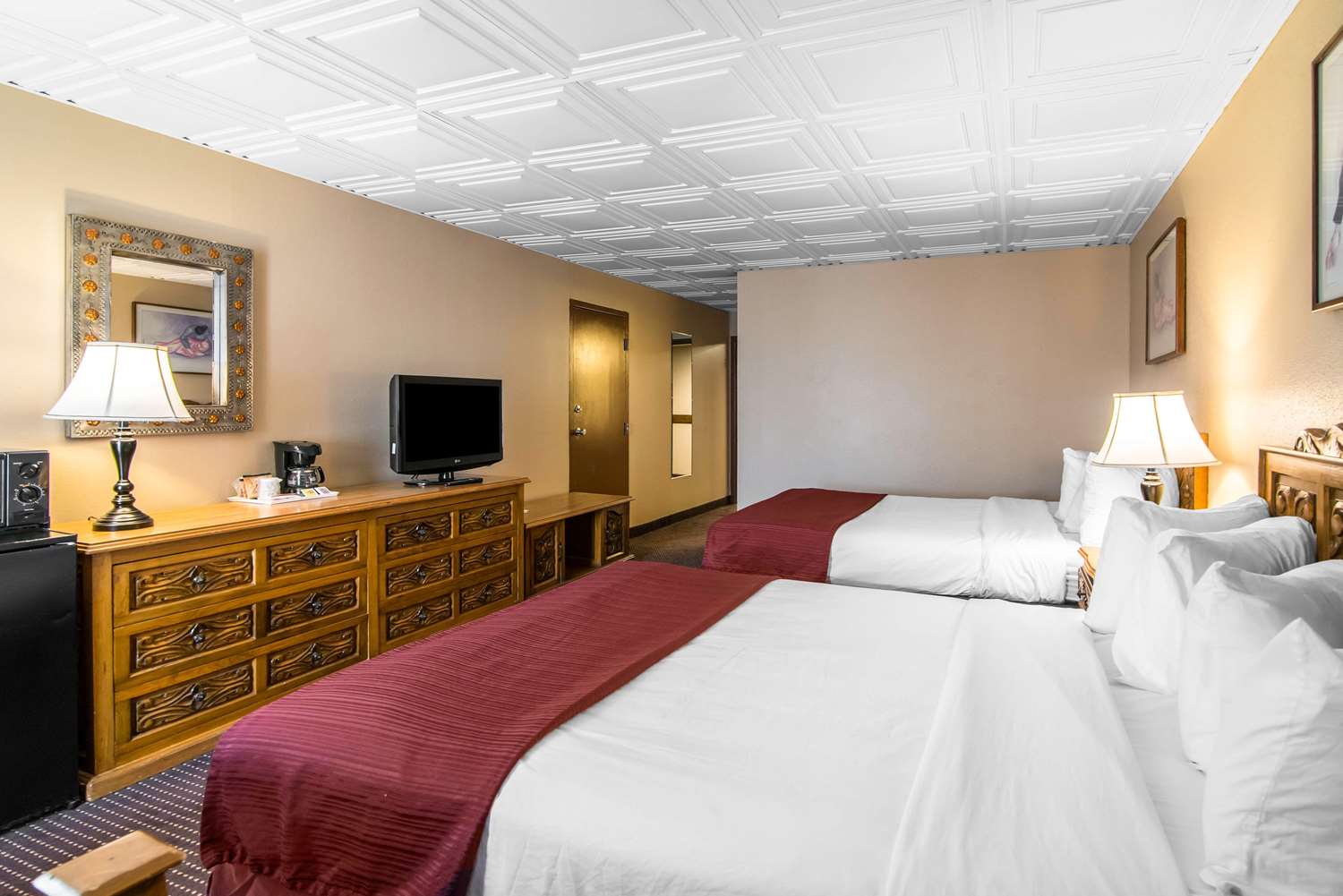 Room, 2 Queen Beds