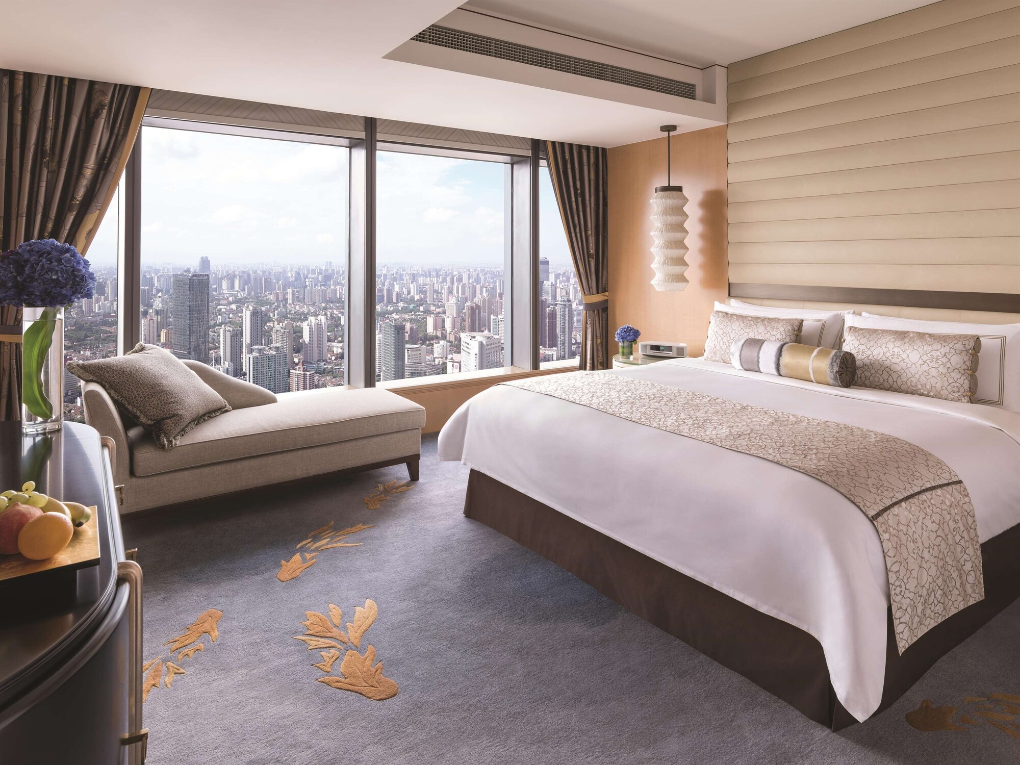 Deluxe, Suite, King Bed