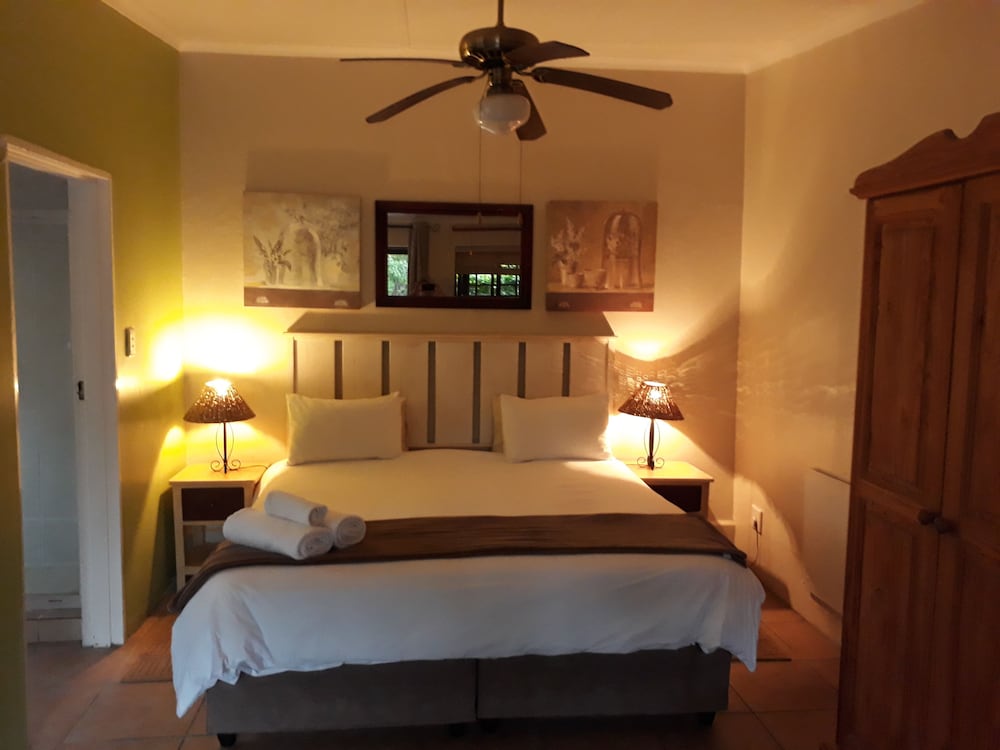 Gansbaai Town Lodge 7/26
