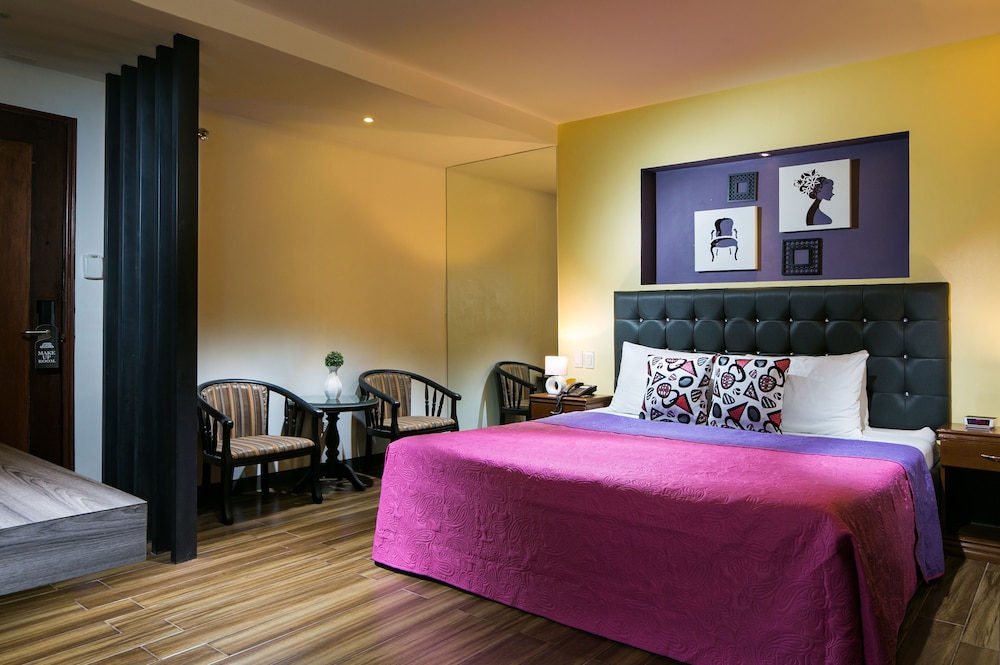 950 Condotel 24/58