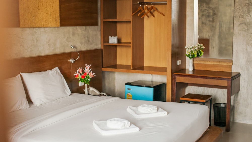 B2 Jomtien Pattaya Boutique Budget Hotel 36/60