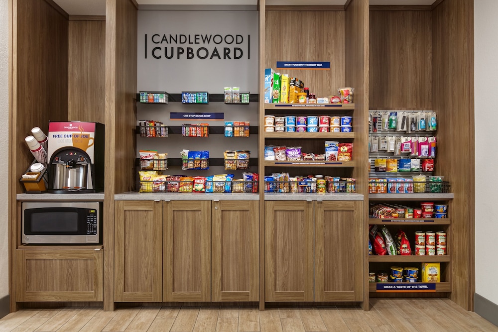 Candlewood Suites Springfield, an IHG Hotel 33/47