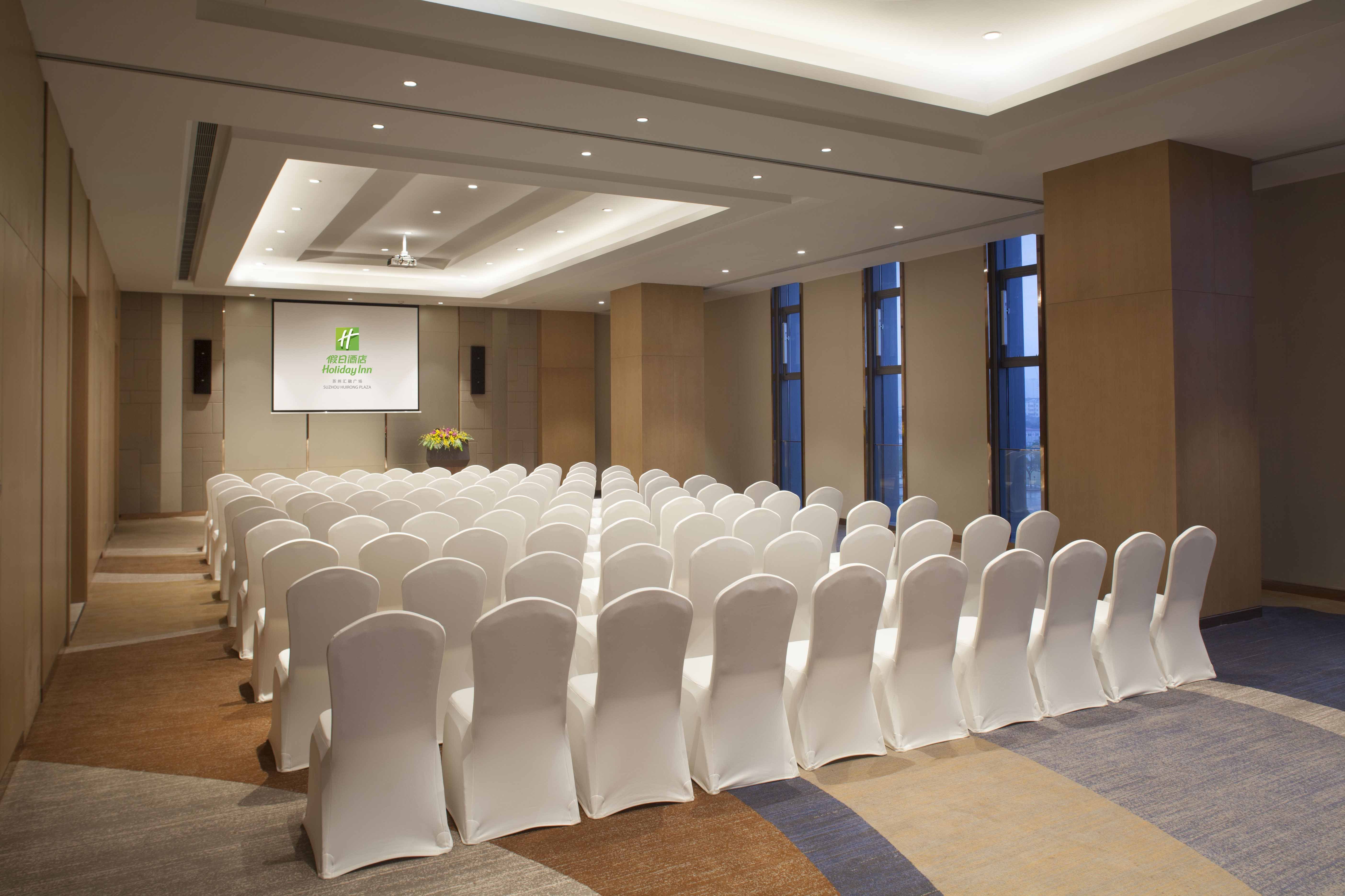 Holiday Inn Suzhou Huirong Plaza 43/50