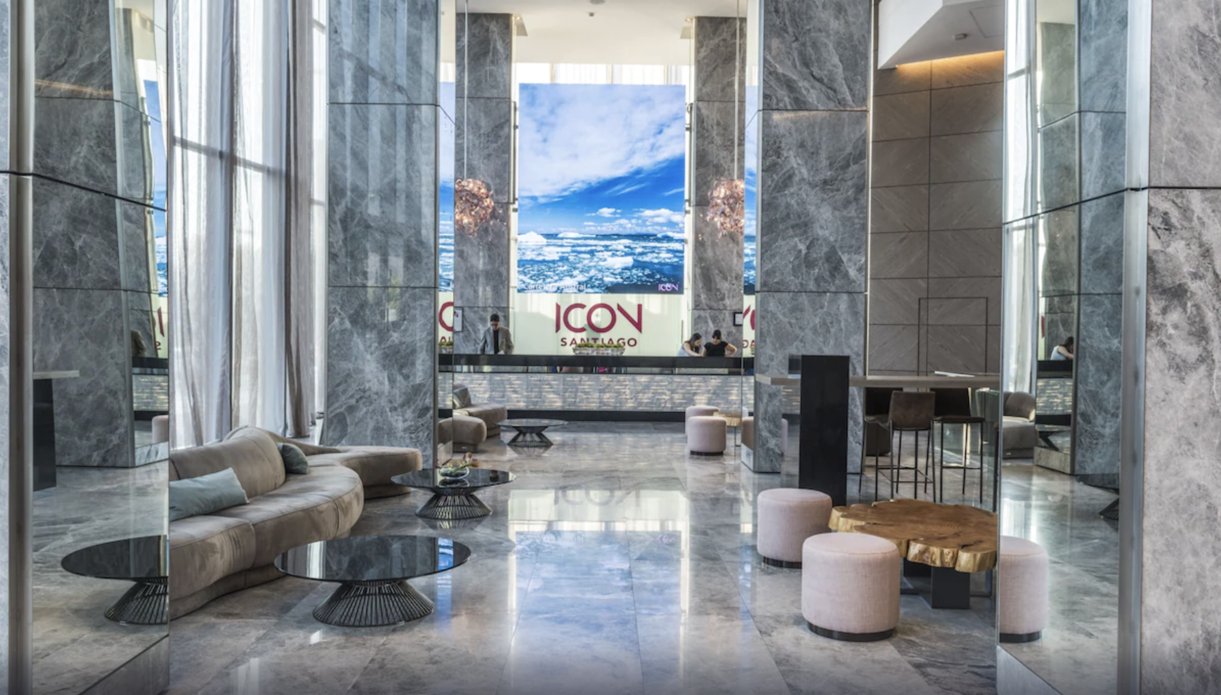 ICON HOTEL 39/58