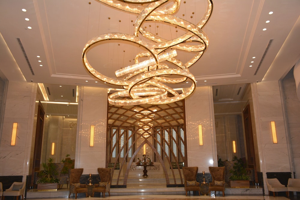 Midan Hotel 8/50