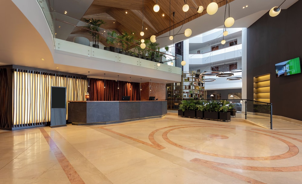 Cosmos 100 Hotel and Centro de Convenciones - Hoteles Cosmos 10/50