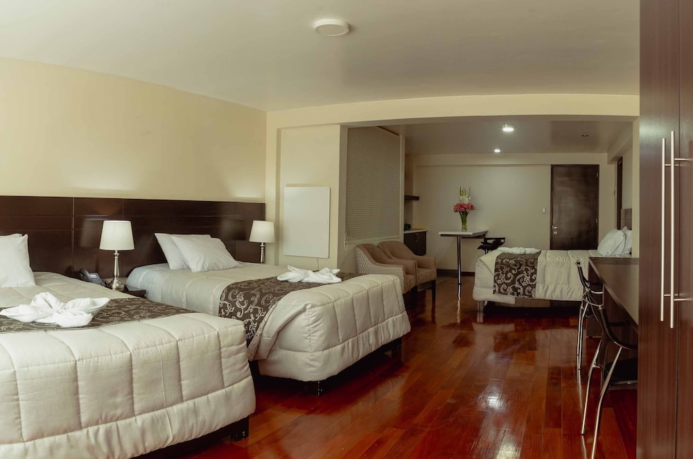 STANDARD, QUADRUPLE, MULTIPLE BEDS