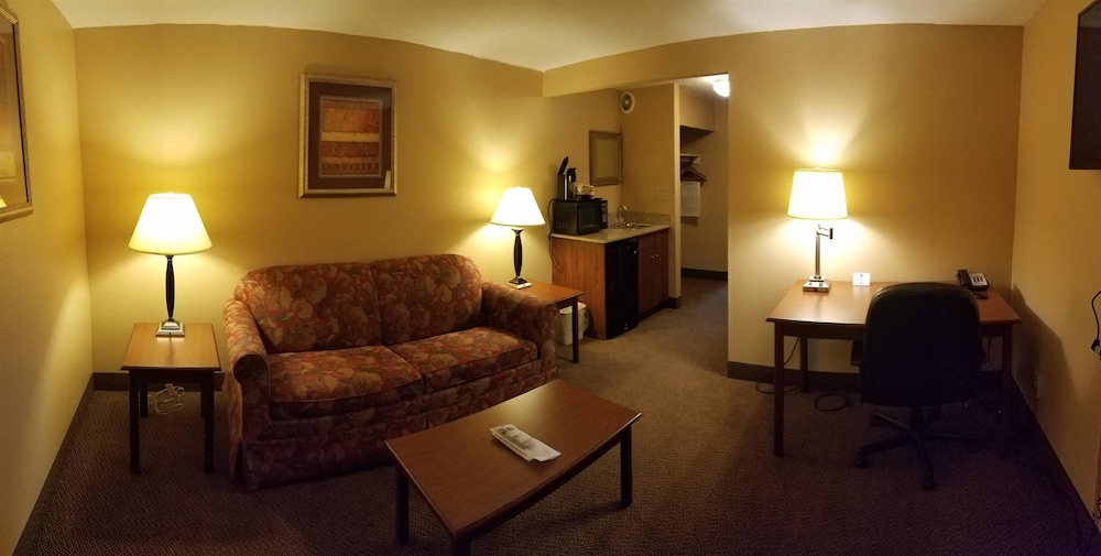 Quality Inn & Suites Black River Falls I-94 38/52