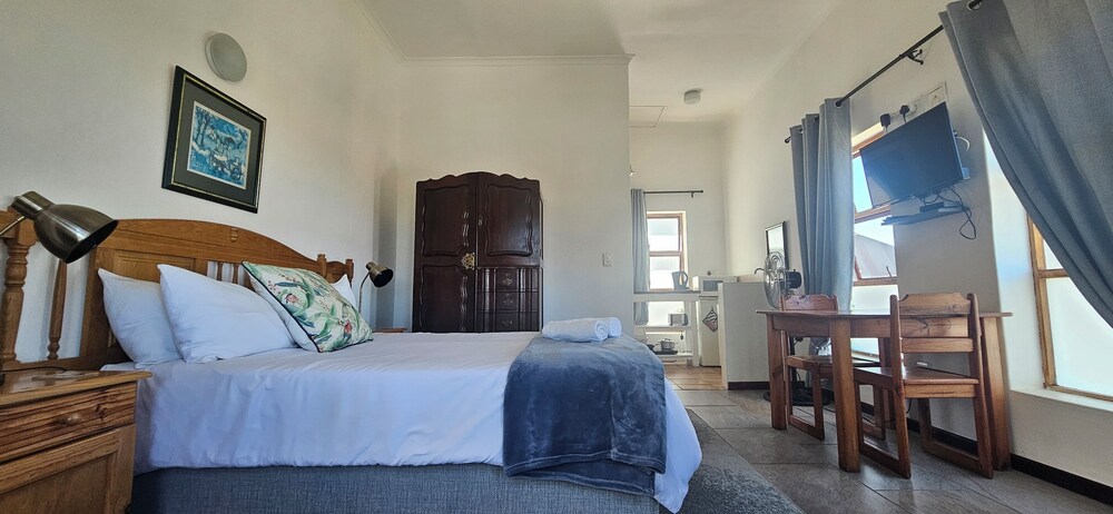 Kelkiewyn Guesthouse Caledon 13/40