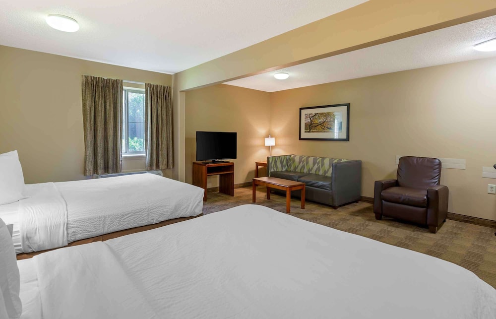 Extended Stay America-Raleigh-North Raleigh-Wake Towne Drive 17/51