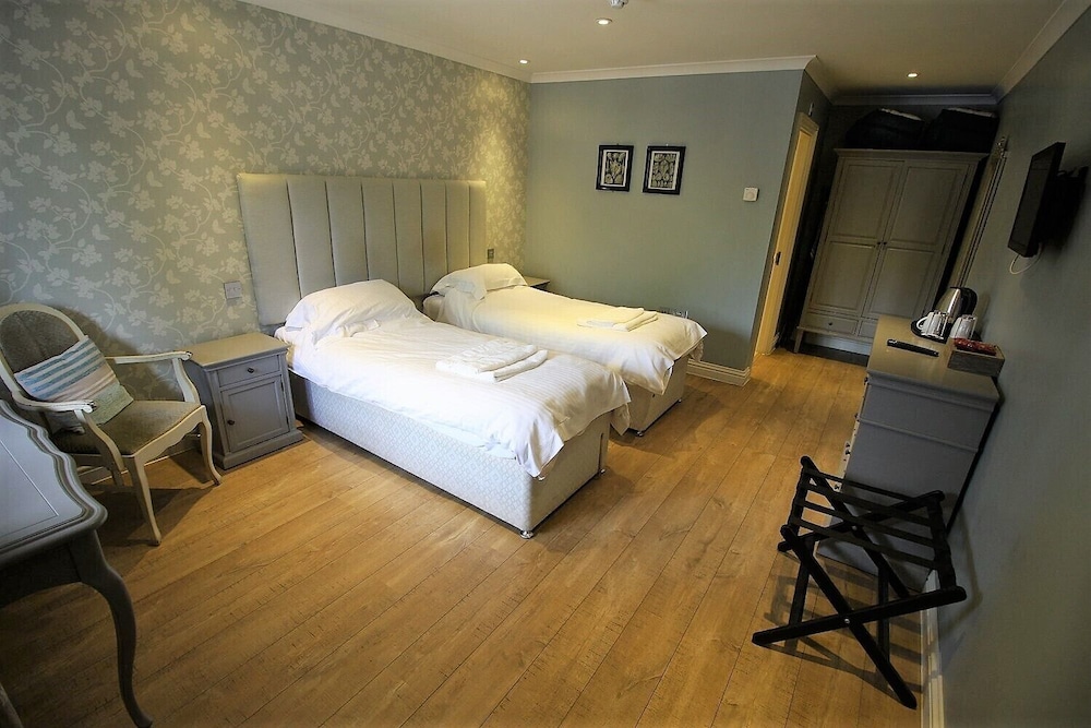 The Sun Inn 29/56