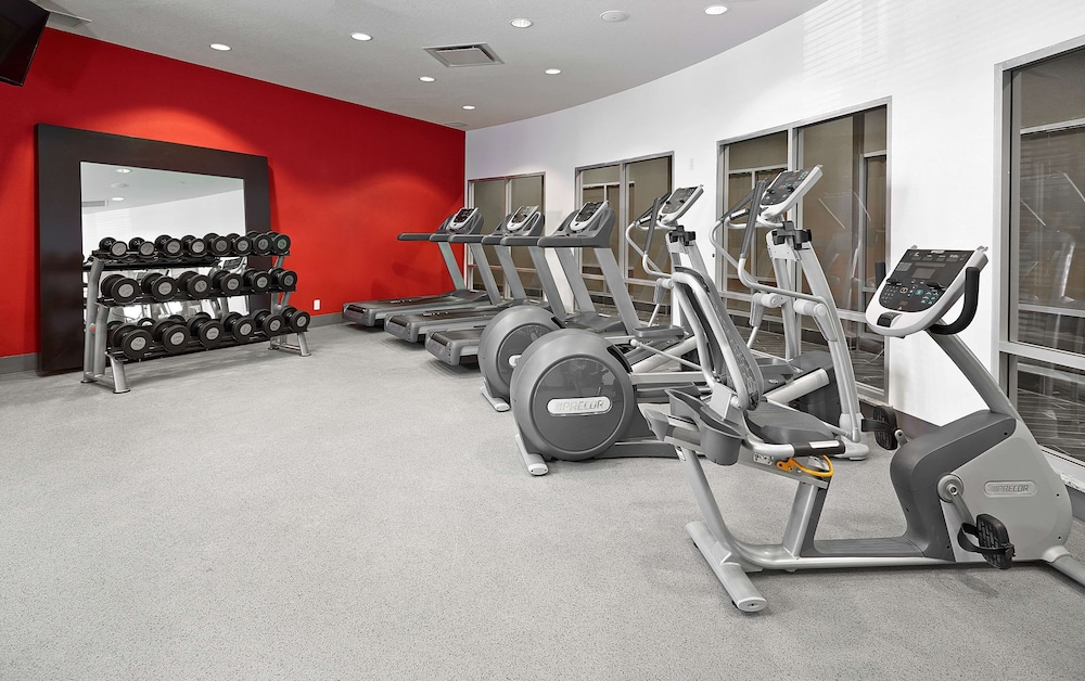 Hampton Inn By Hilton Calgary Airport North photo2