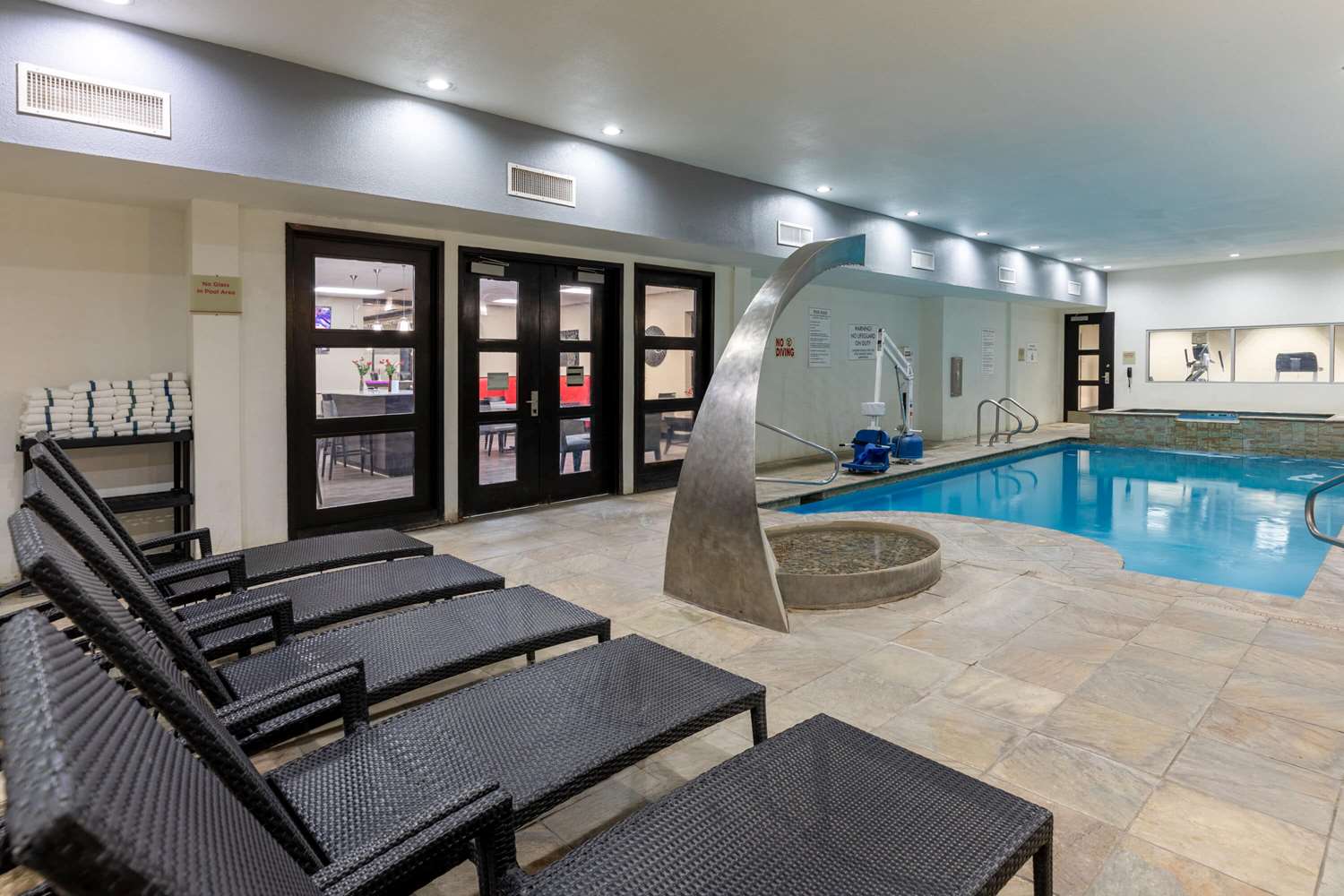 Hawthorn Suites by Wyndham Lubbock 43/92