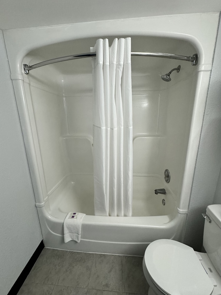 Motel6 East Syracuse, NY - Airport 59/59