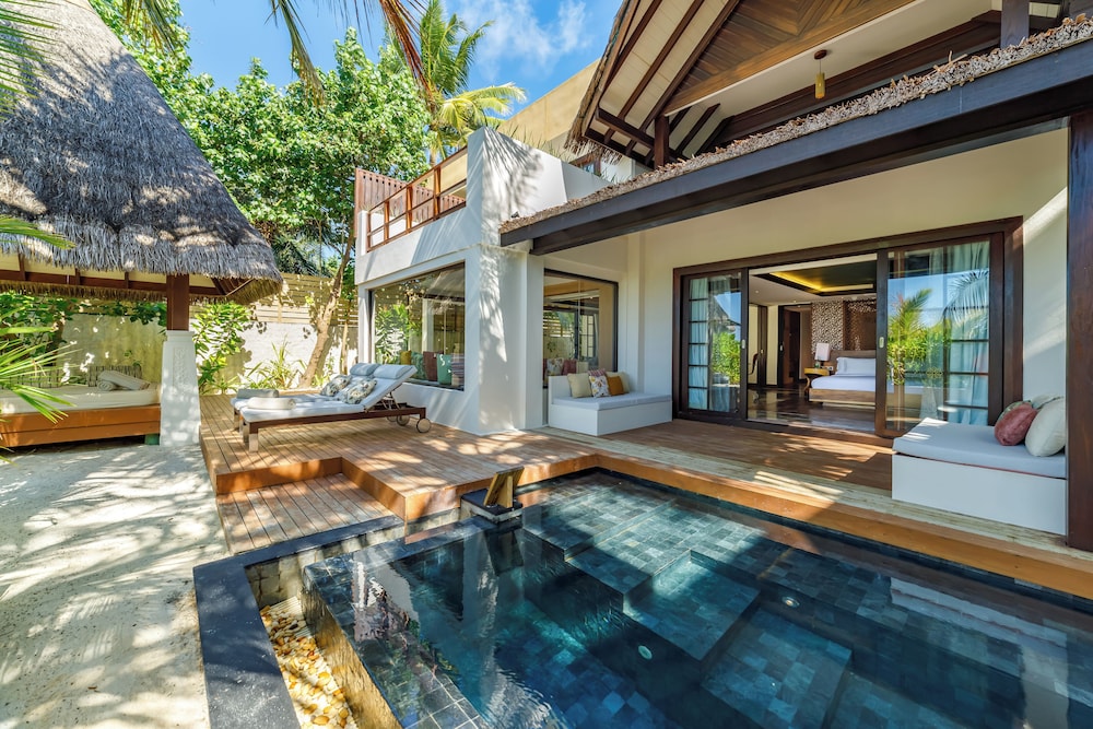 Ozen Reserve Bolifushi 108/136