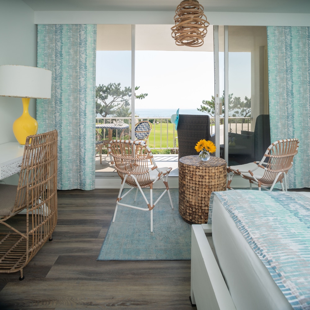 Blockade Runner Beach Resort 29/70