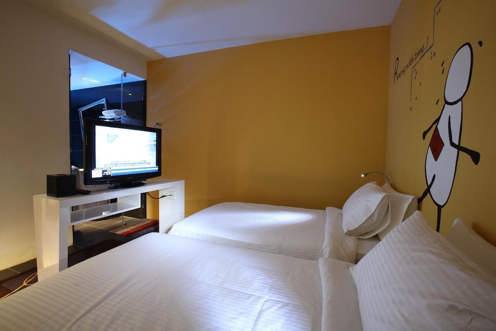 Zoom Inn Boutique Hotel 7/62
