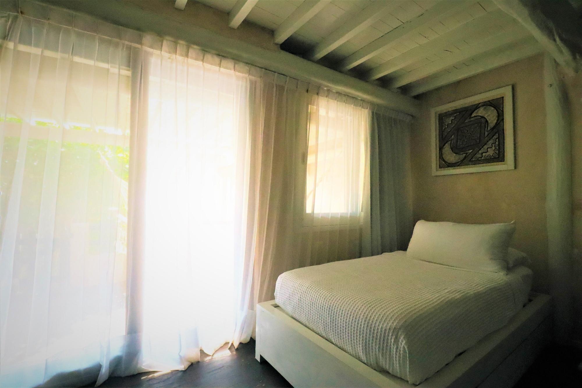 Deluxe, Ocean View, Ground Floor, Villa Las Estrellas 2/4